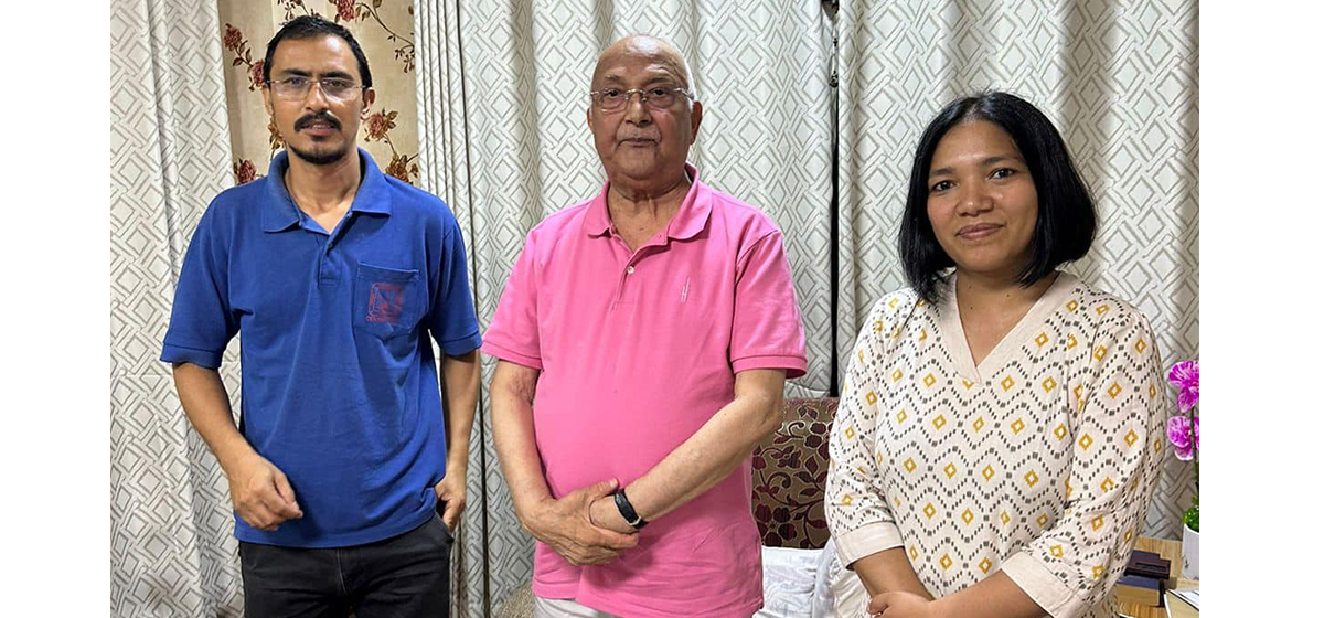 ओलीलाई भेट्न बालकोट पुगिन् भट्टराई पुत्री मानुषी